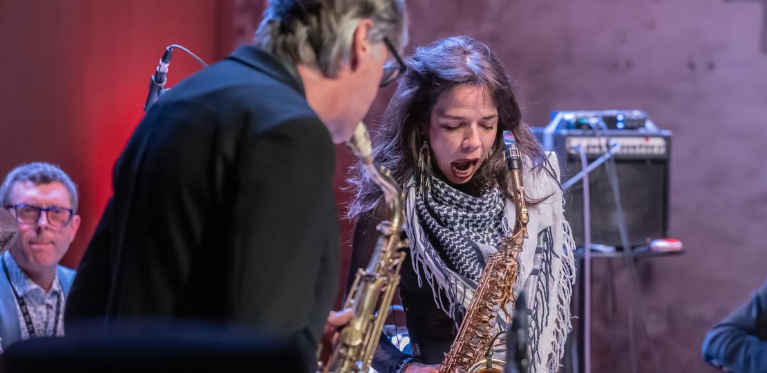 sax-dialogue between Vanesa and guest John Snauwaert ( Mechelen dec 2024)